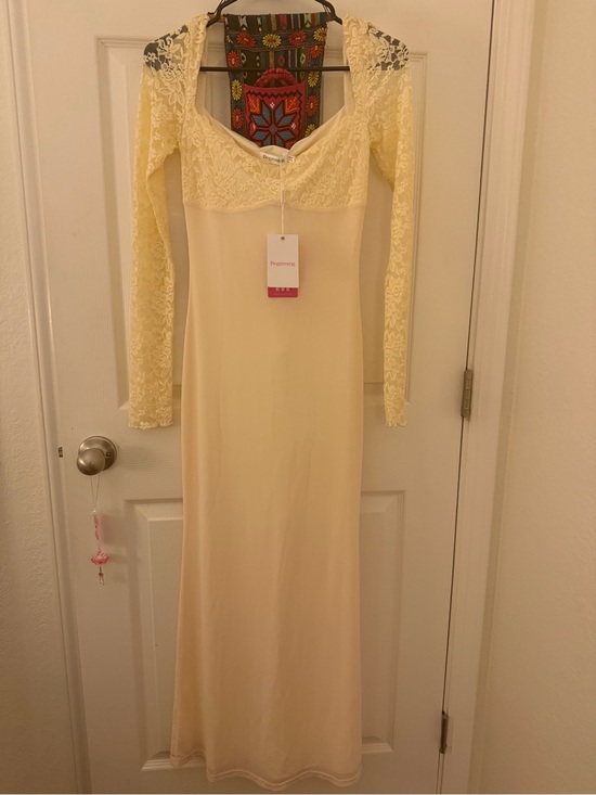 Beginning Boutique Dresses & Skirts - Beginning Boutique Orlanda Cream Maxi Dress